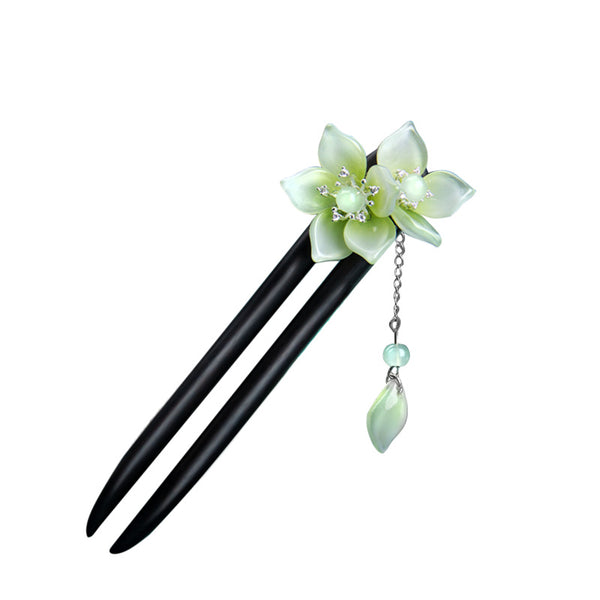 Quicolo - Chinese Traditional Style Sandalwood U-Shaped Hairpins ,With Kitty Flower Tassels Phoenix Designs,Elegant Vintage Hair Sticks Accessories,Daily Hair Style,Beauty Trends,Gift Ideas(Green Flowers Tassel)